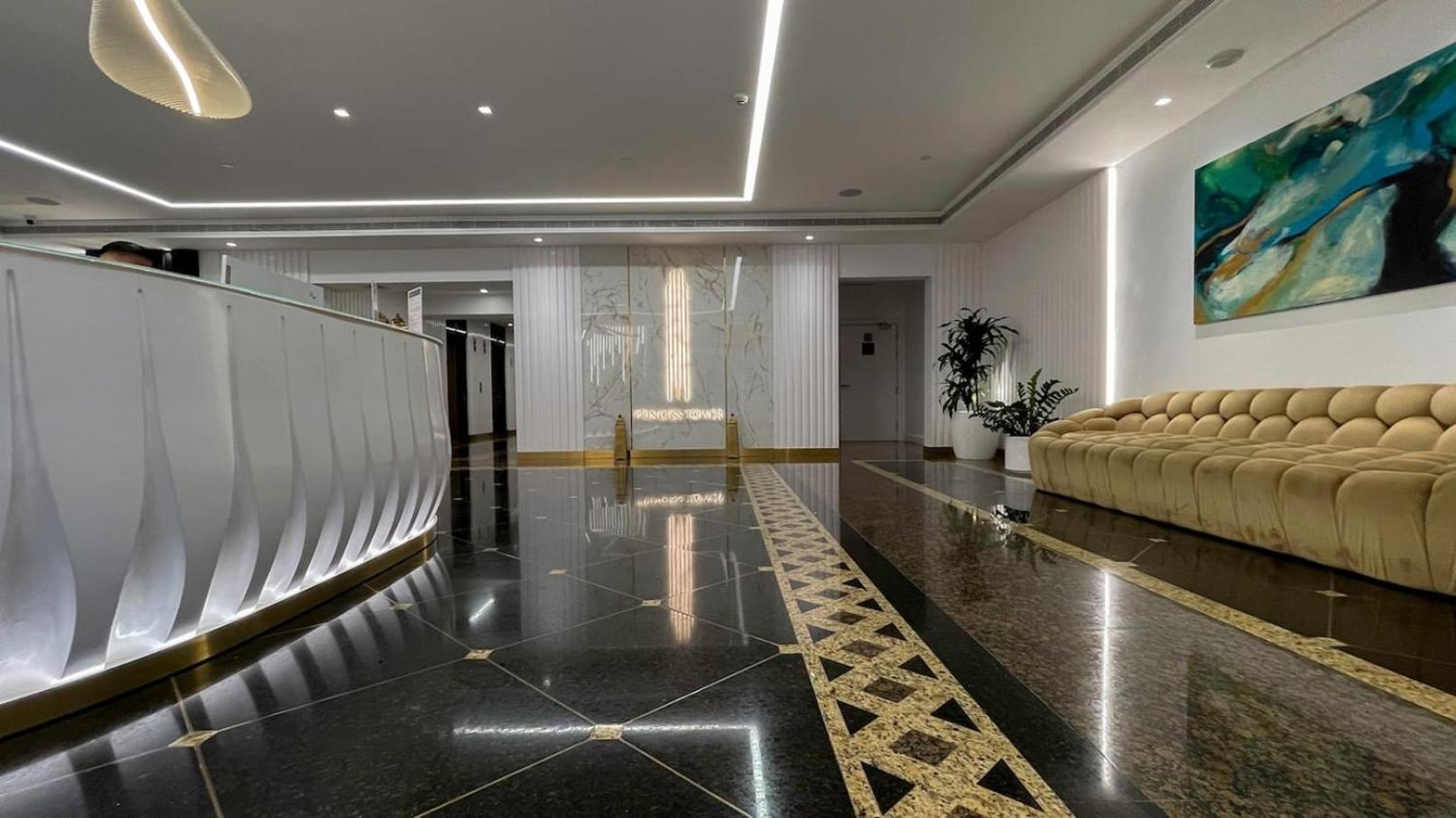Апартаменти The Penthouse On 71St Floor Дубай Екстер'єр фото